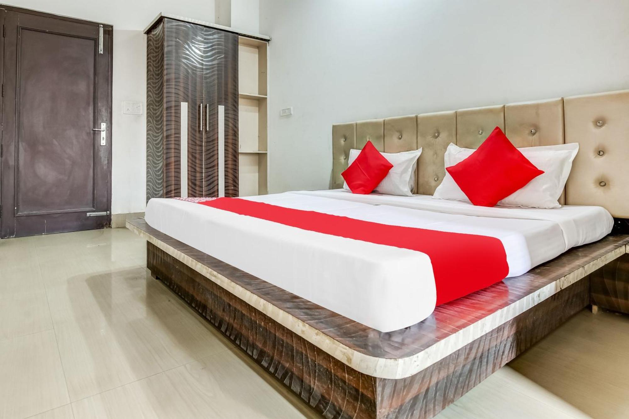 Flagship Hotel Big Boss Kurukshetra Zewnętrze zdjęcie