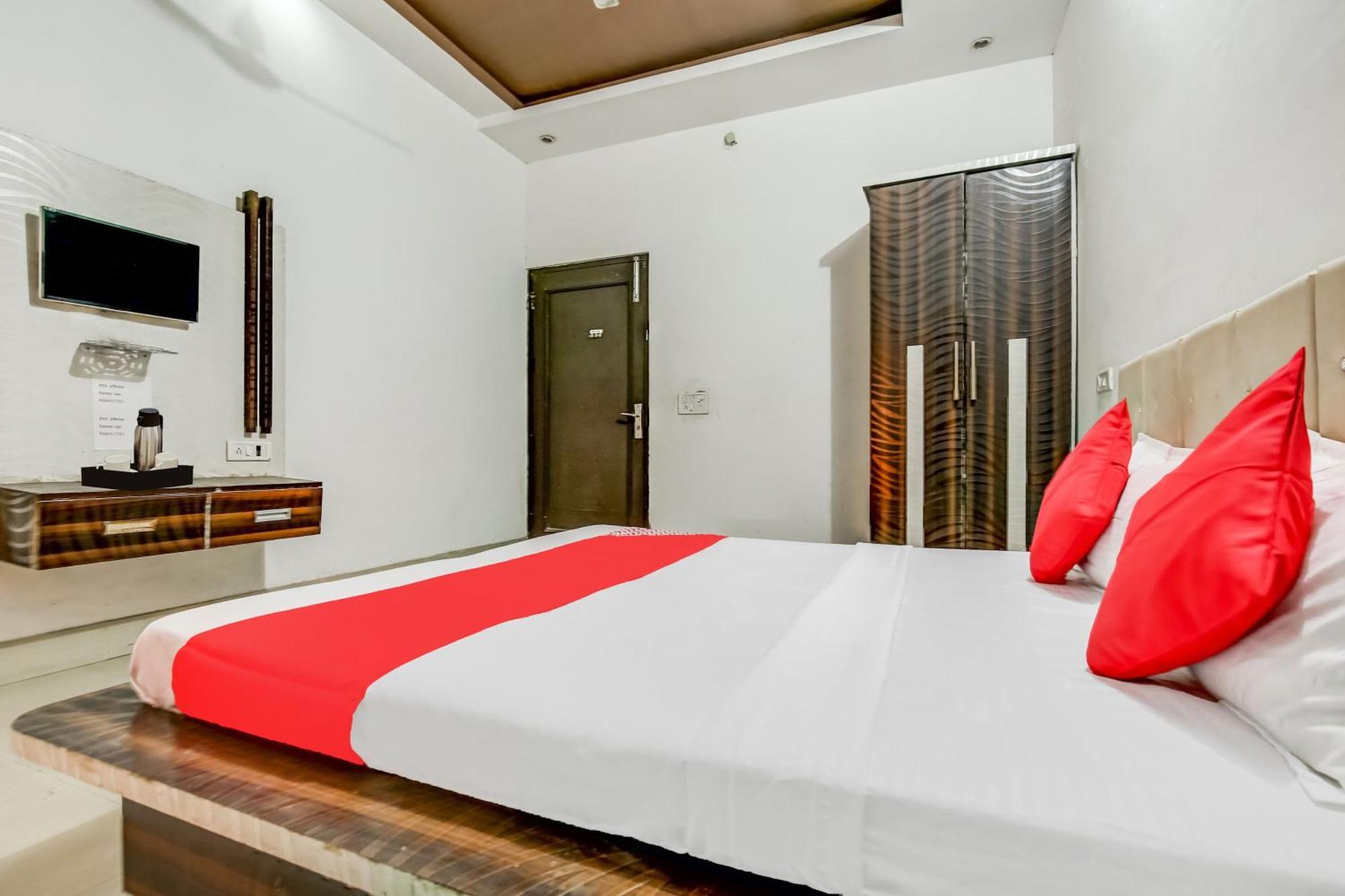 Flagship Hotel Big Boss Kurukshetra Zewnętrze zdjęcie