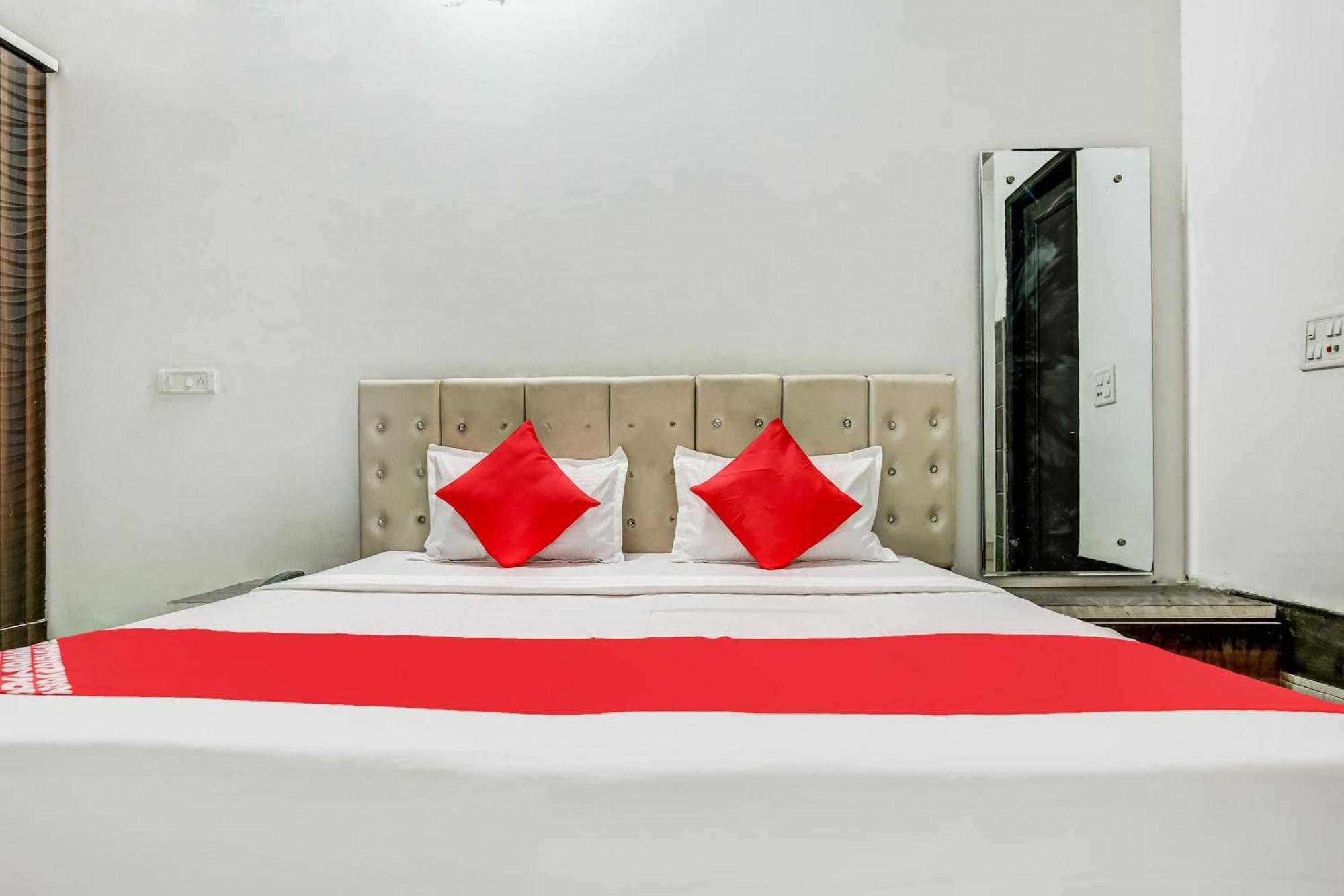 Flagship Hotel Big Boss Kurukshetra Zewnętrze zdjęcie
